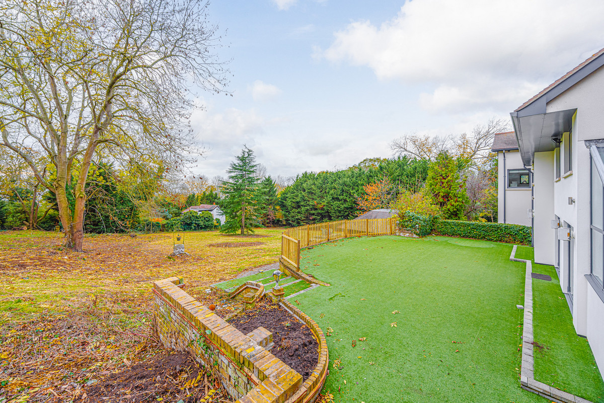 bowers-road-benfleet-ss7-1