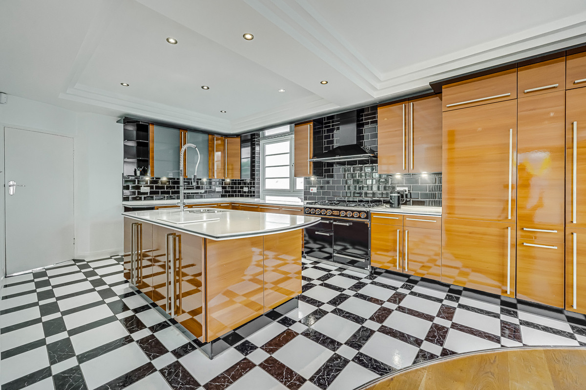 second-avenue-westcliff-on-sea-ss0