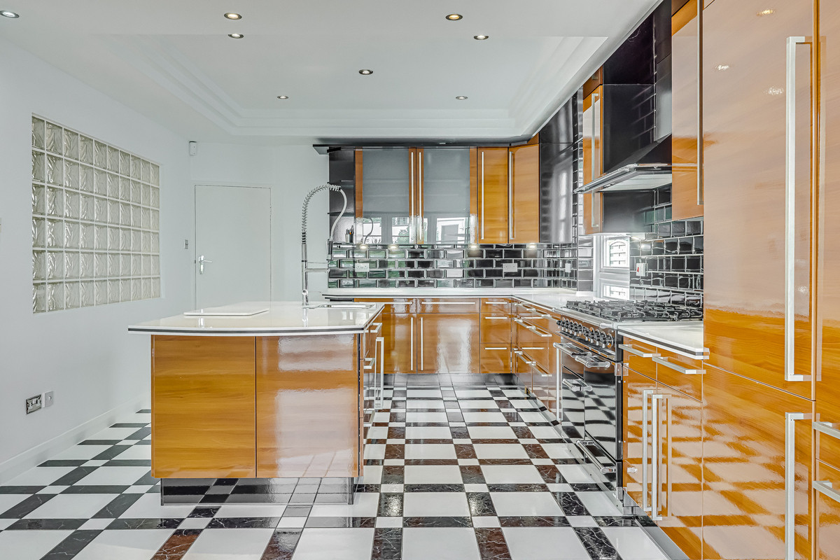 second-avenue-westcliff-on-sea-ss0