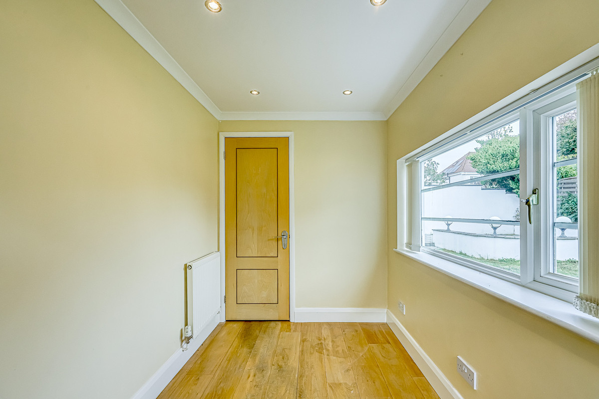 second-avenue-westcliff-on-sea-ss0