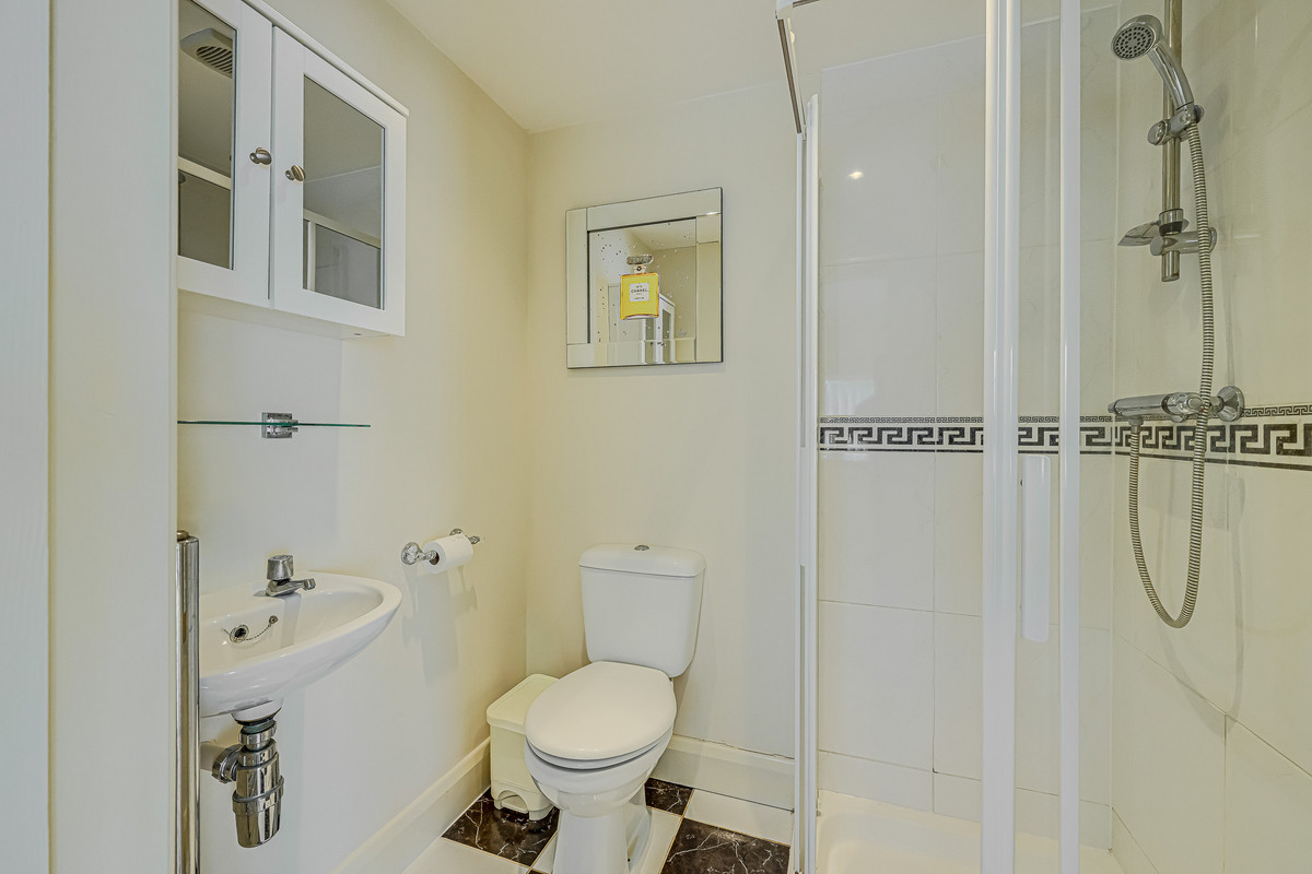 second-avenue-westcliff-on-sea-ss0
