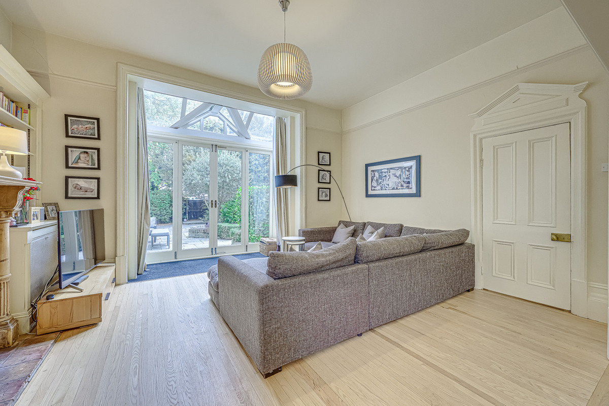 imperial-avenue-westcliff-on-sea-ss0-2