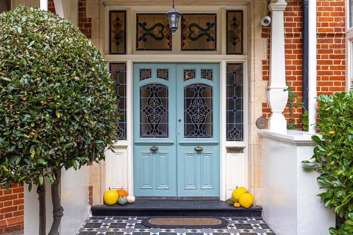 imperial-avenue-westcliff-on-sea-ss0-2