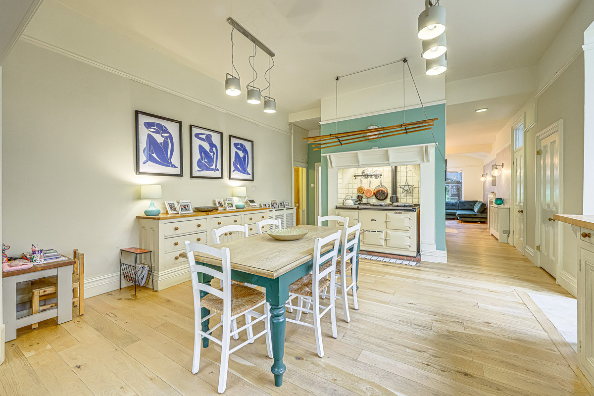 imperial-avenue-westcliff-on-sea-ss0-2