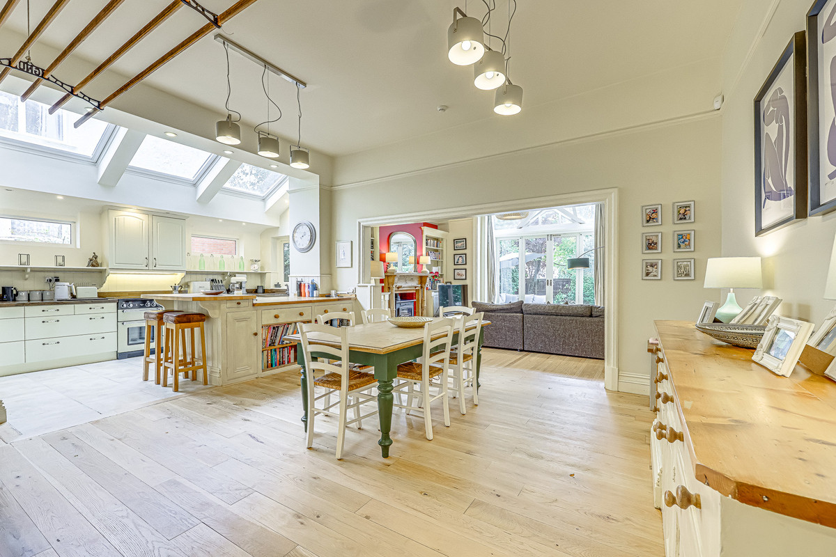 imperial-avenue-westcliff-on-sea-ss0-2