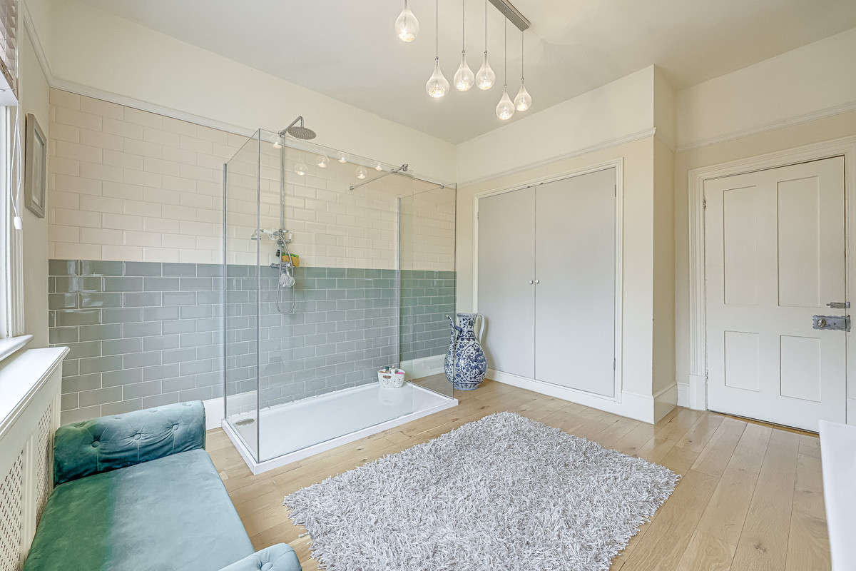 imperial-avenue-westcliff-on-sea-ss0-2