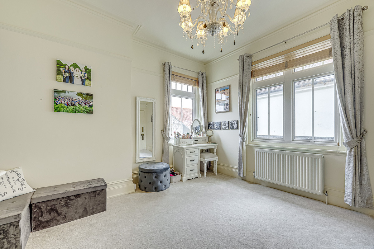 imperial-avenue-westcliff-on-sea-ss0-2