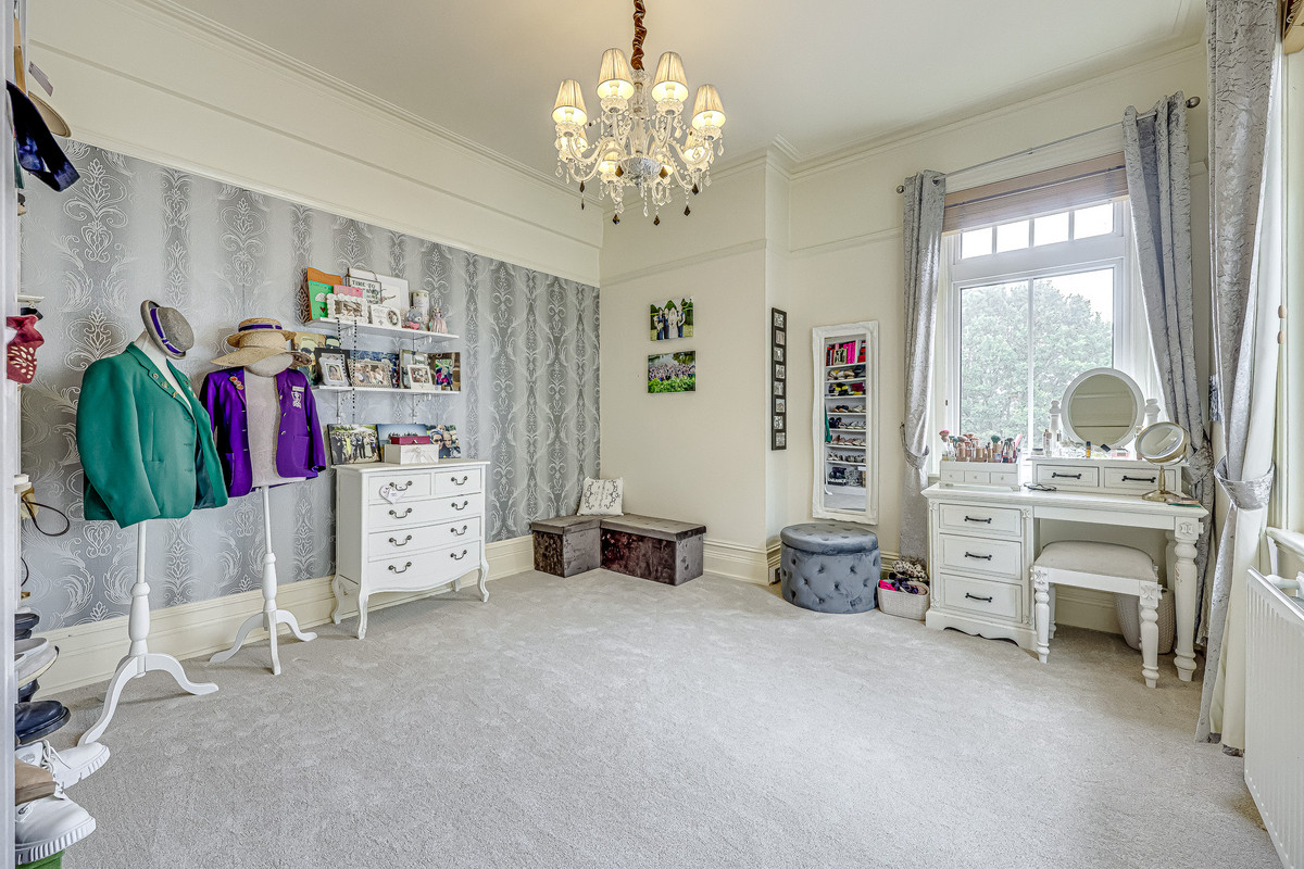 imperial-avenue-westcliff-on-sea-ss0-2