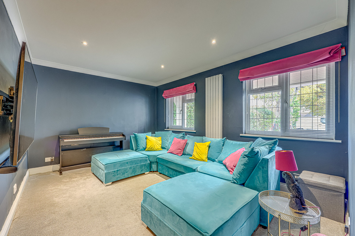 fountain-lane-hockley-ss5-1