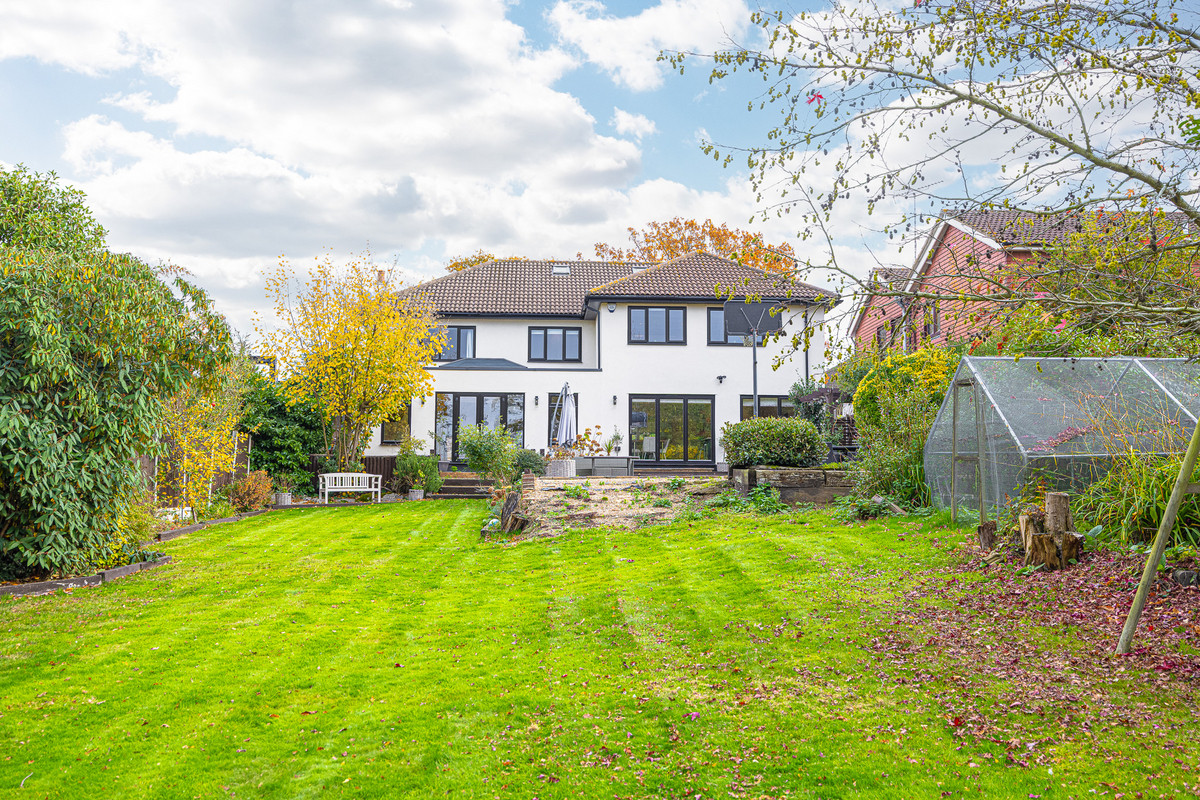 fountain-lane-hockley-ss5-1