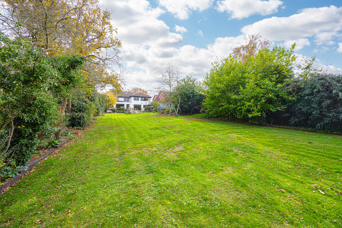 fountain-lane-hockley-ss5-1