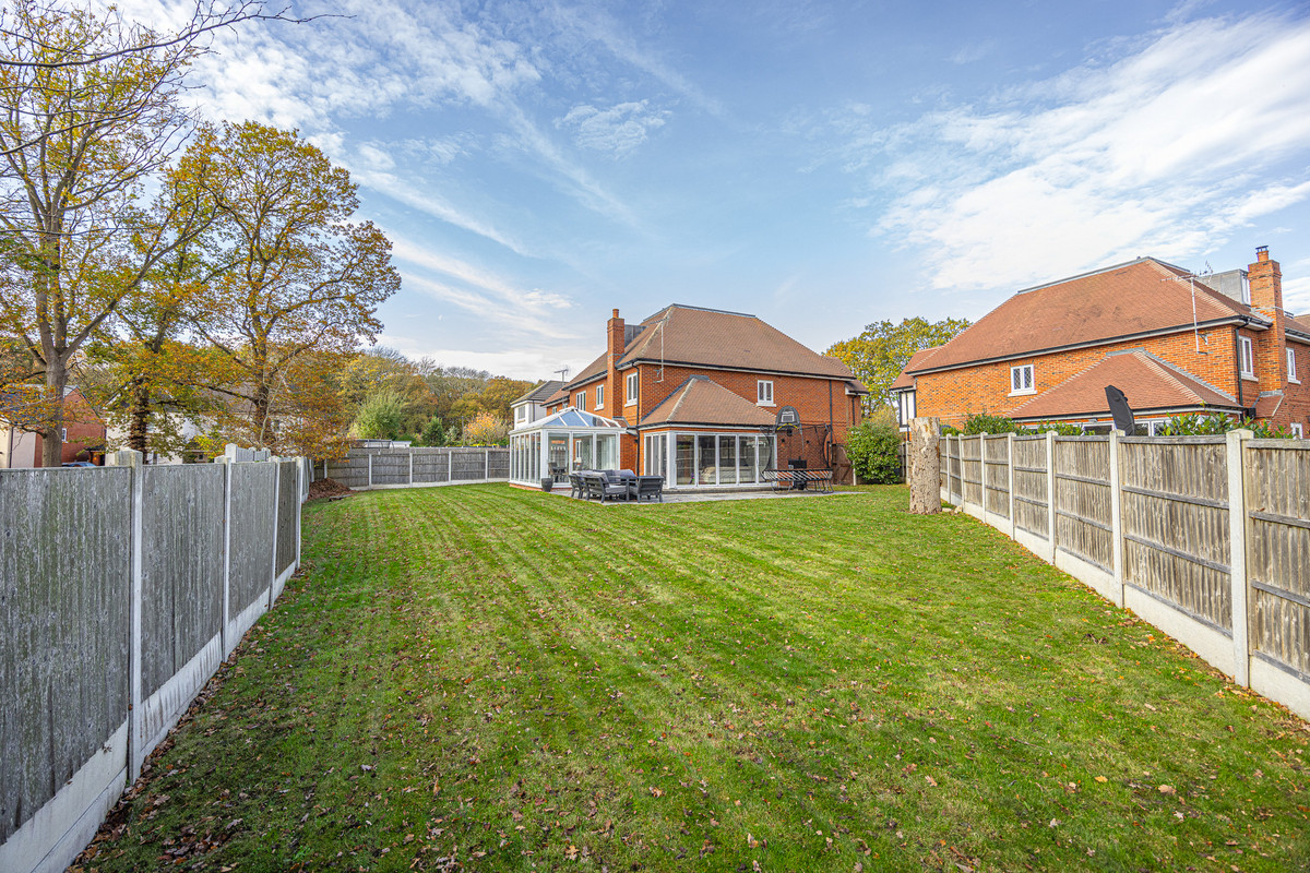 swale-road-benfleet-ss7