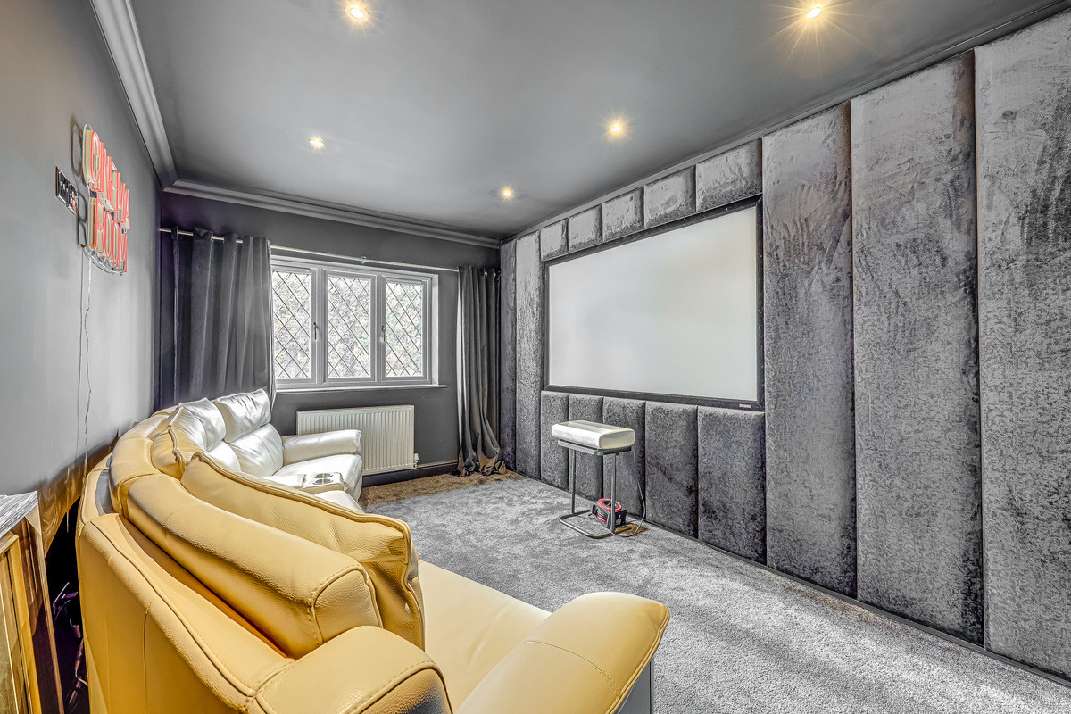 swale-road-benfleet-ss7