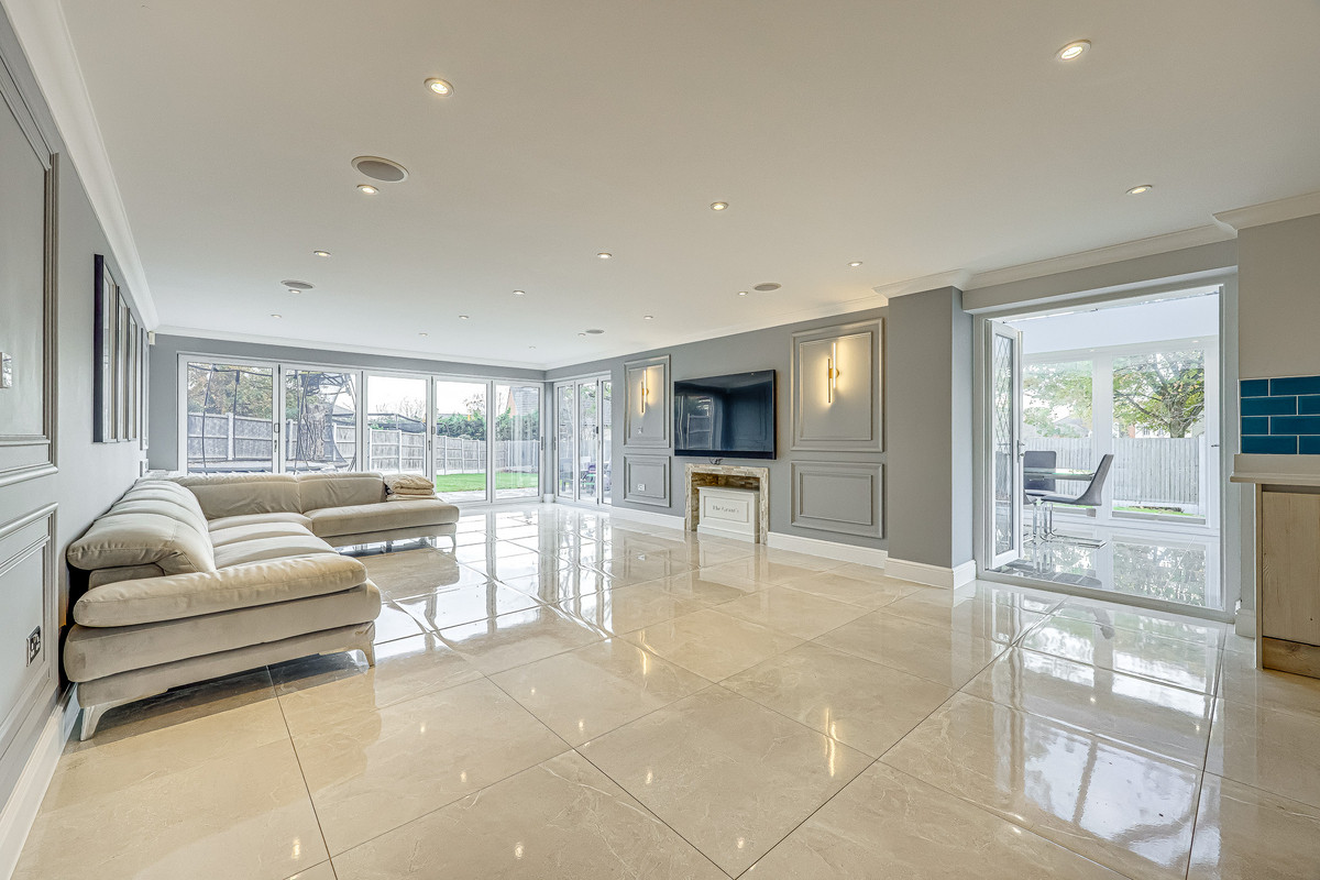 swale-road-benfleet-ss7