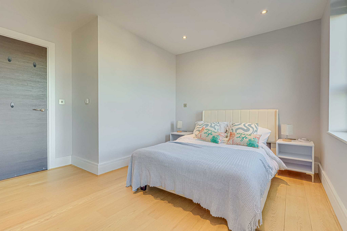 rectory-grove-leigh-on-sea-ss9-2