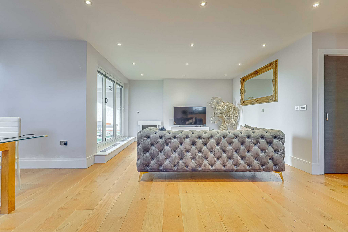 rectory-grove-leigh-on-sea-ss9-2