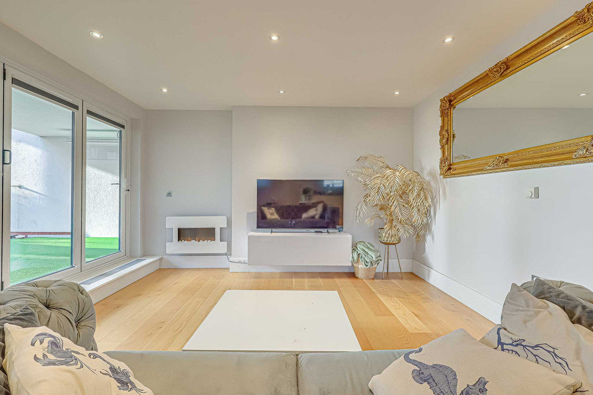 rectory-grove-leigh-on-sea-ss9-2