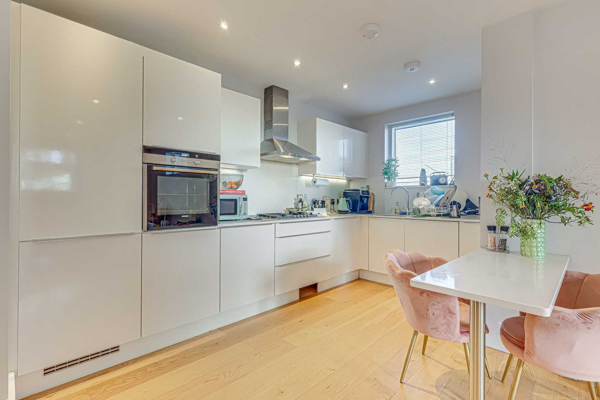 rectory-grove-leigh-on-sea-ss9-2