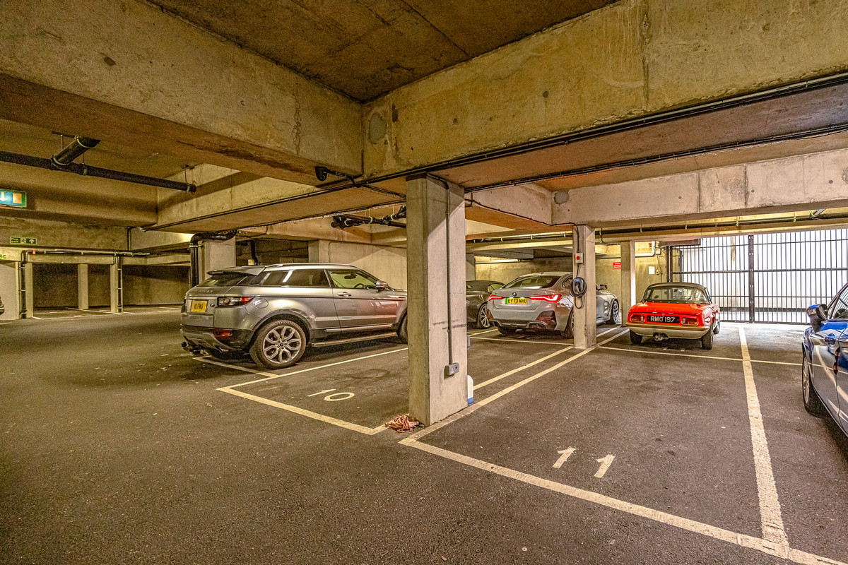 rectory-grove-leigh-on-sea-ss9-2