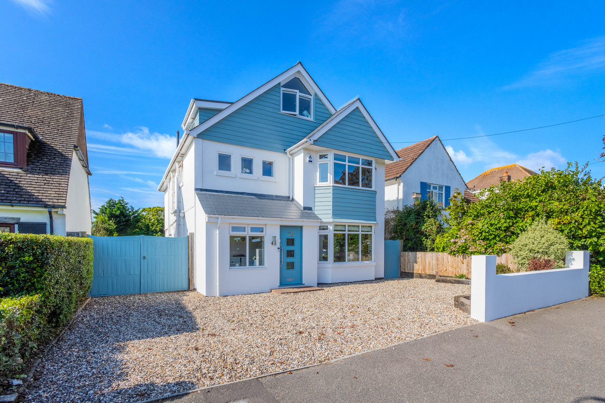 Baring Road, Hengistbury Head, Southbourne, Dorset, BH6 4DT - 290845