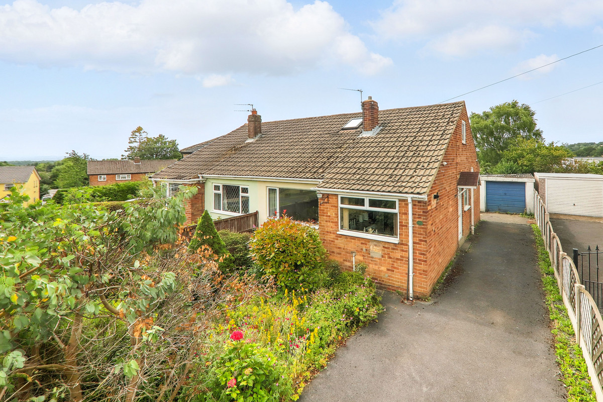 Banksfield Mount, Leeds, LS19