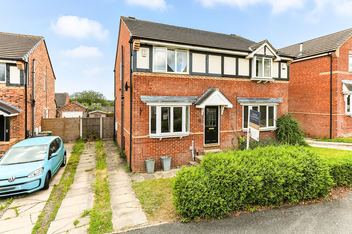 Woodside Avenue, Leeds, LS7