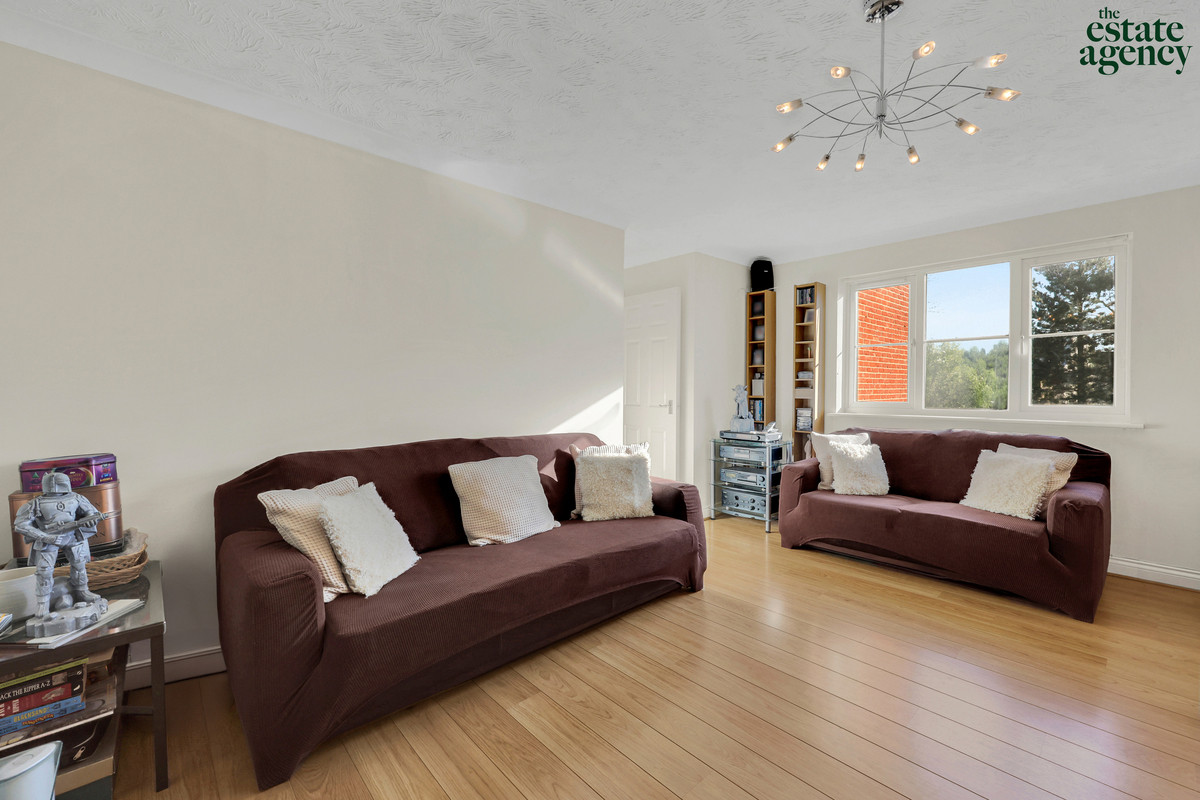 The Ridgeway, Chingford, E4