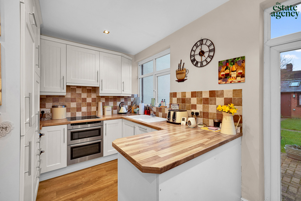 Beacontree Avenue, Walthamstow, E17