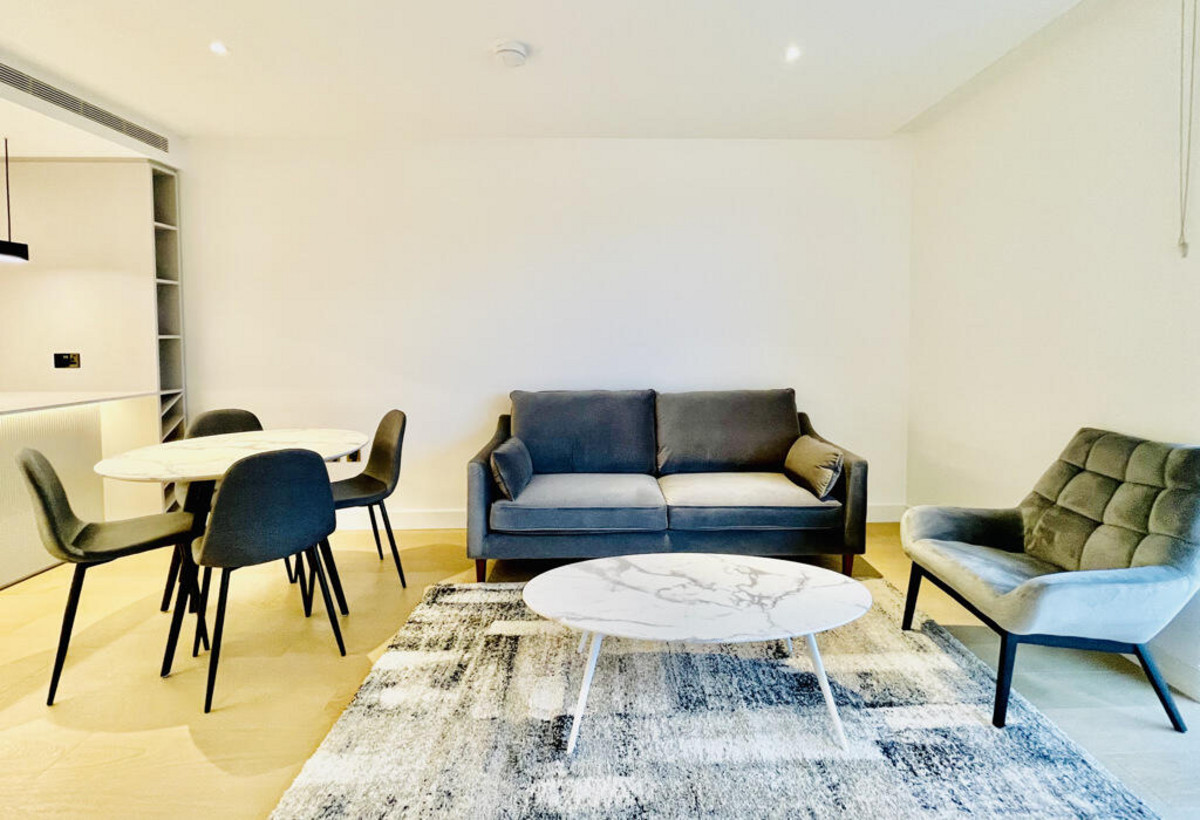 Lincoln Building, White City Living, W12