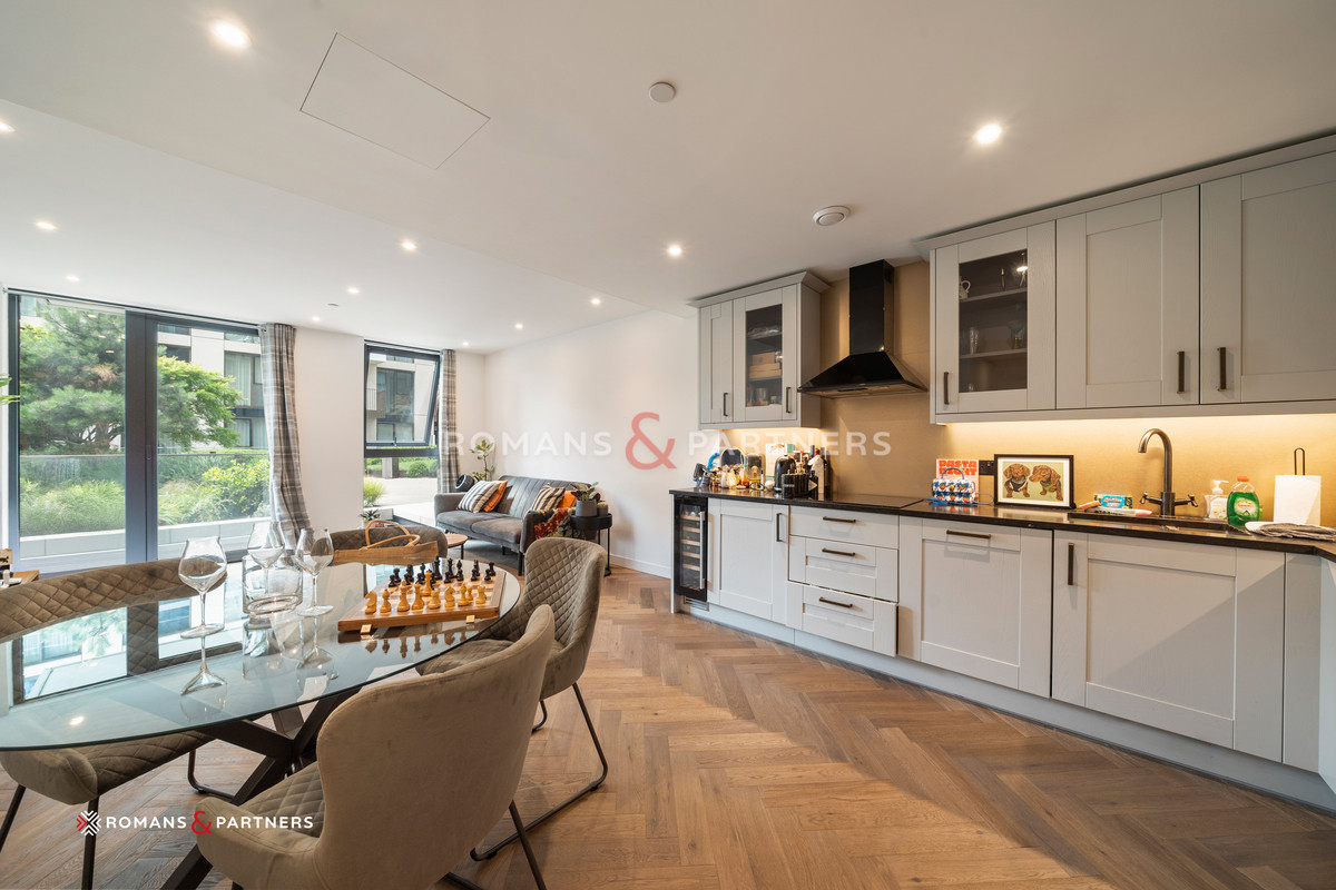 Merino Gardens, Wapping, E1W