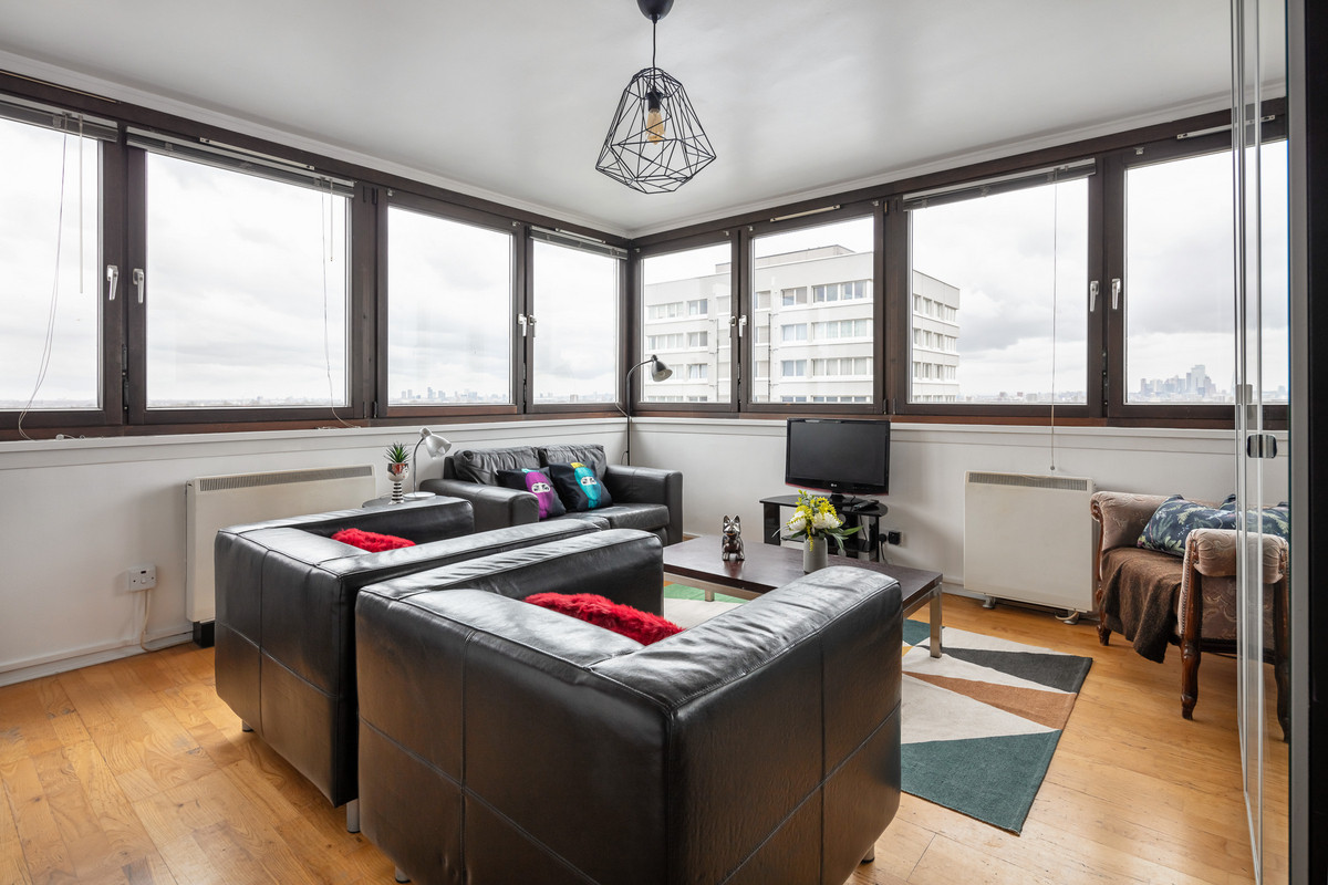 Lincoln Court, Woodberry Down, N16