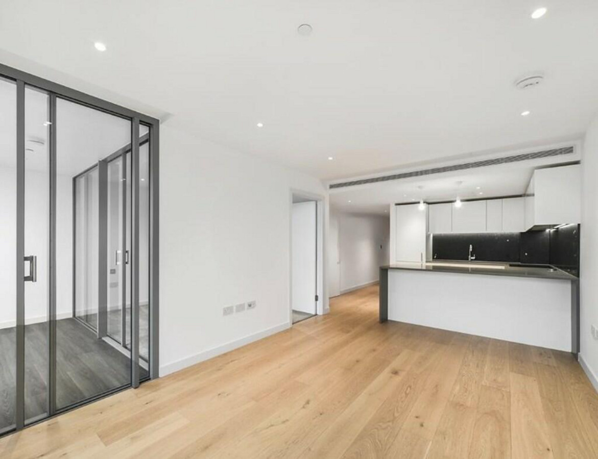 Landmark Pinnacle, Canary Wharf, E14