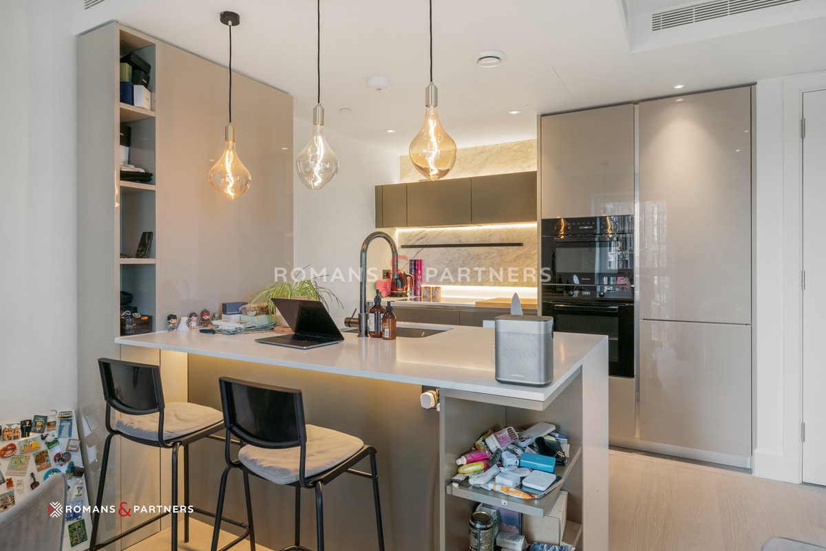 Parkside Apartments, White City, W12