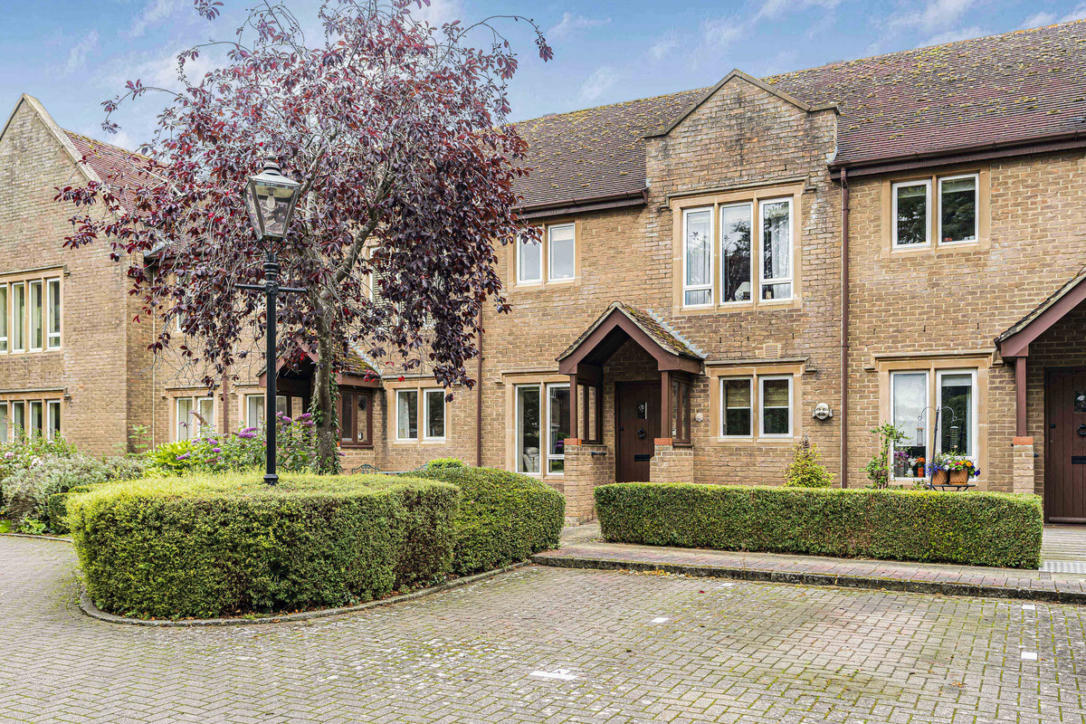 Kings End, Bicester Thomas Merrifield