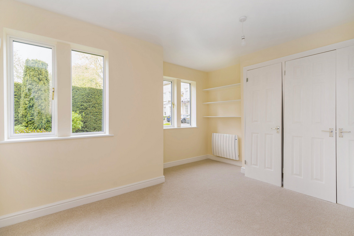 Kings End, Bicester Thomas Merrifield