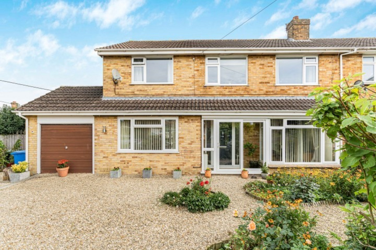 Properties for sale in Kidlington Thomas Merrifield