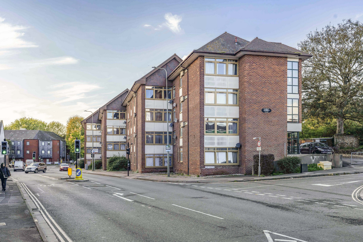 Properties for sale in Abingdon Thomas Merrifield