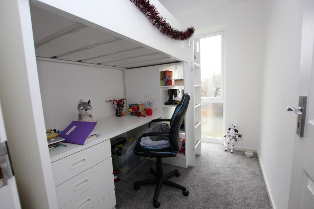 Maple Avenue, Kidlington Thomas Merrifield