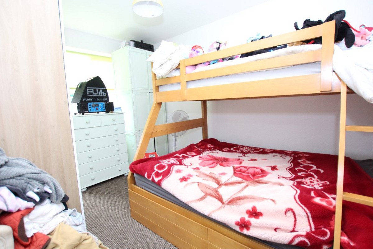 Maple Avenue, Kidlington Thomas Merrifield