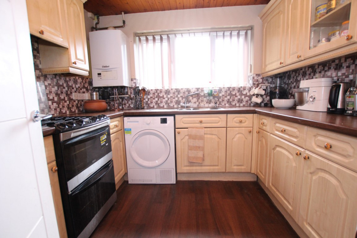 Maple Avenue, Kidlington Thomas Merrifield