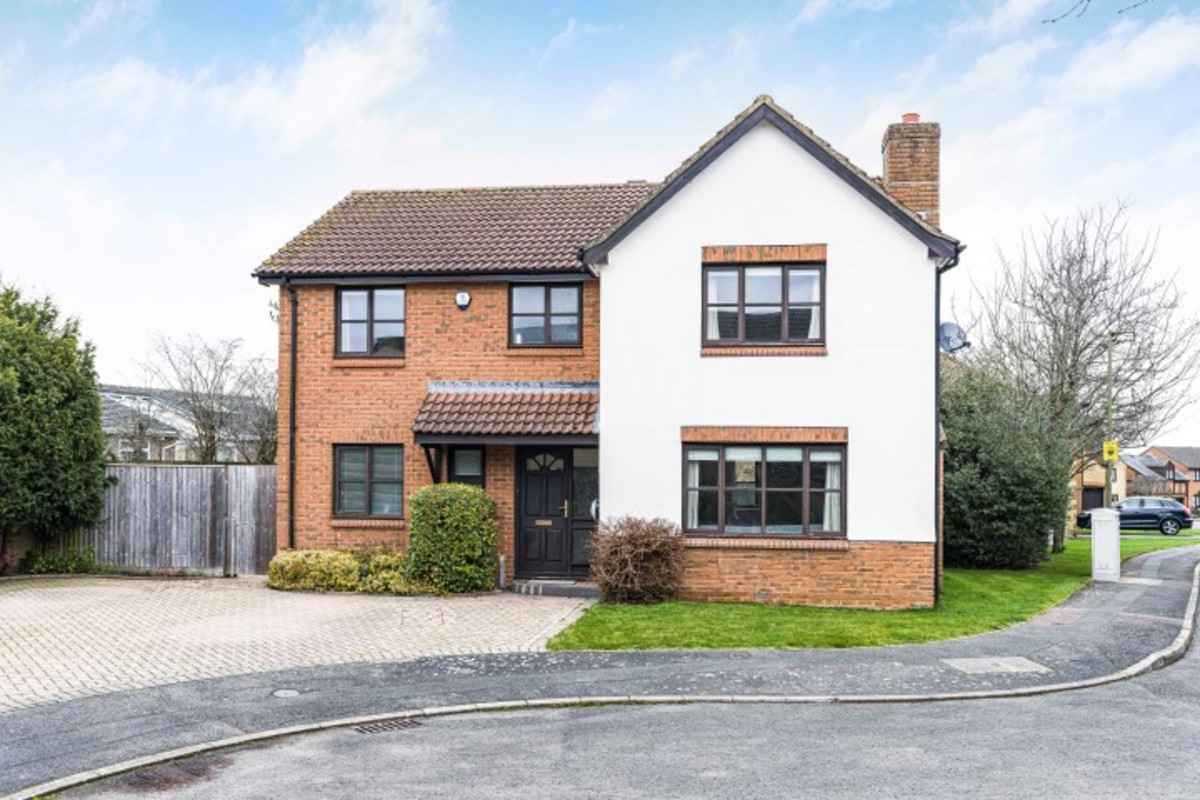 Foxdown Close, Kidlington Thomas Merrifield