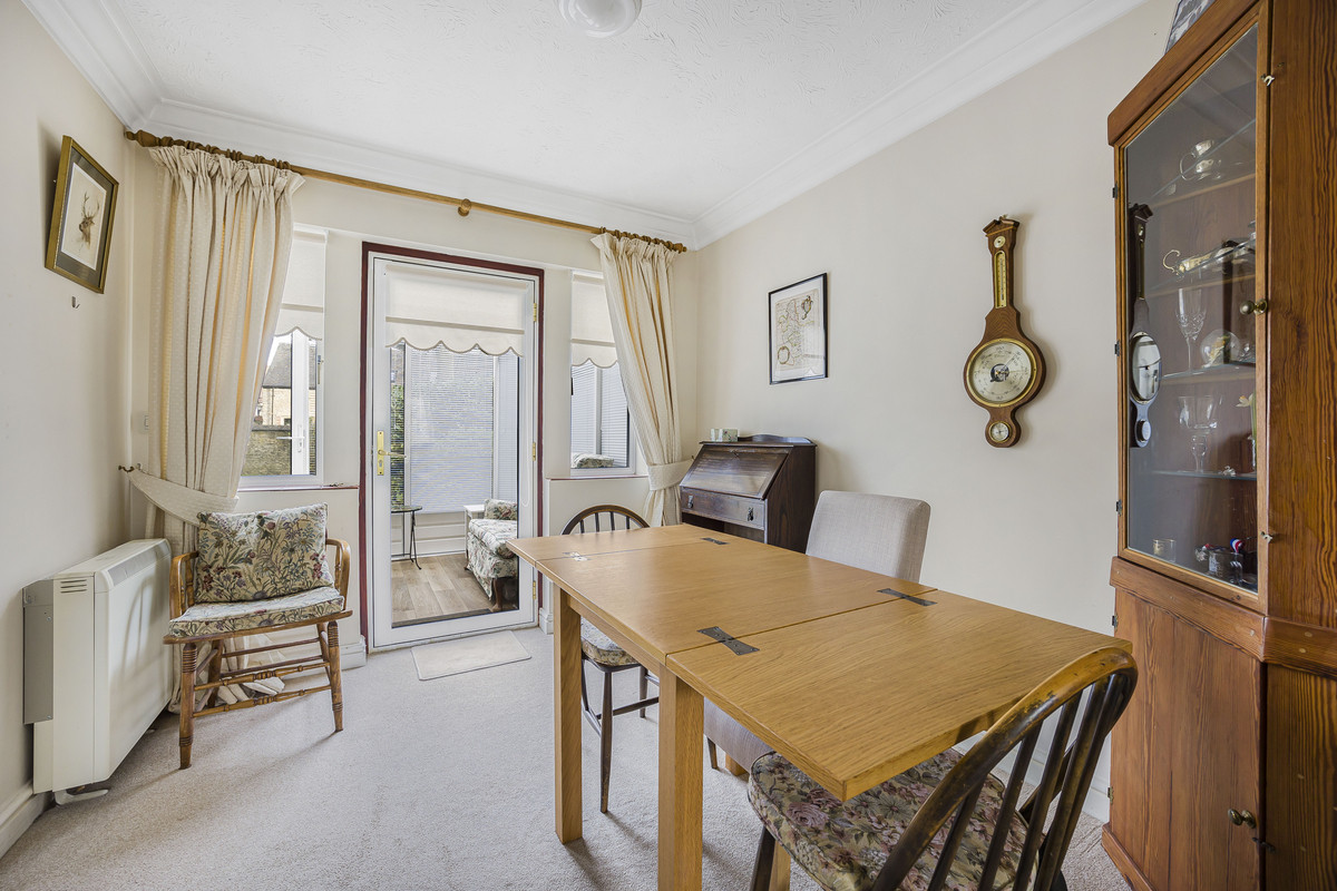 Kings End, Bicester Thomas Merrifield