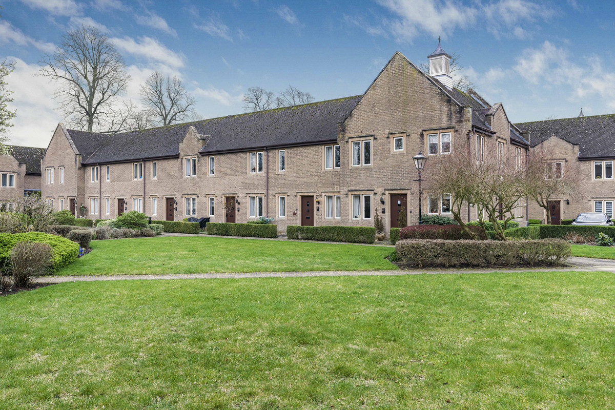 Kings End, Bicester Thomas Merrifield