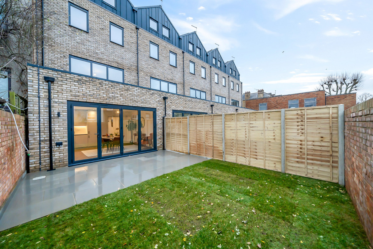 Poet's Corner - Stage 1