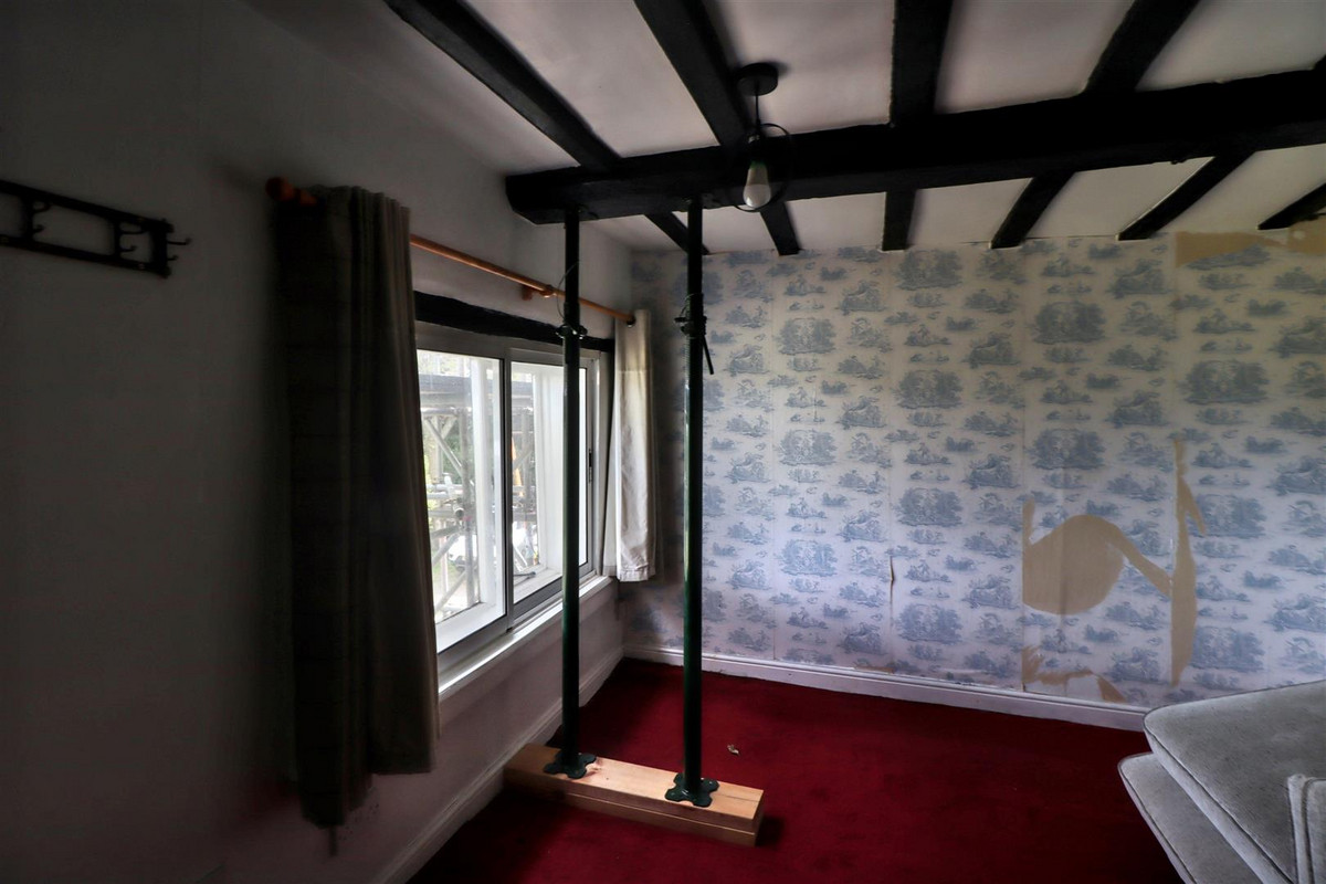 Ridding Bank, Stoke on Trent ST4 8SB