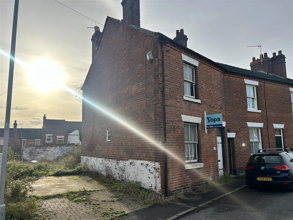 Arthur Street, Stone ST15 8HW