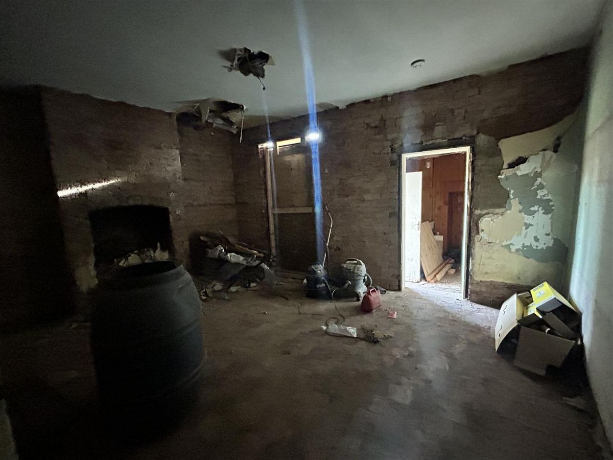 Arthur Street, Stone ST15 8HW