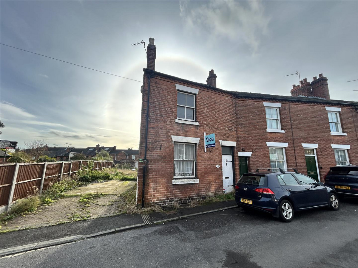 Arthur Street, Stone ST15 8HW