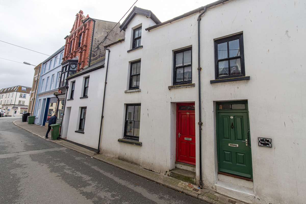 Property enquiry form background image