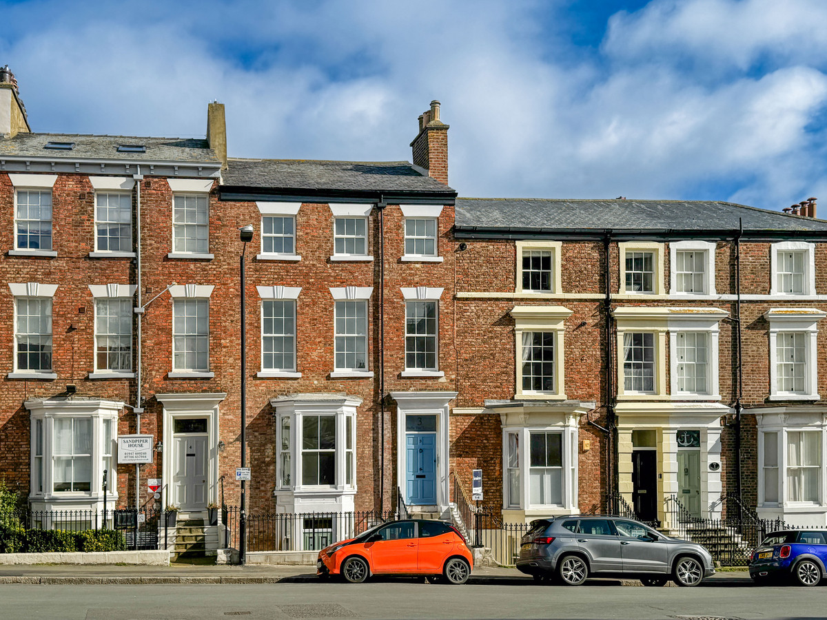 Property enquiry form background image